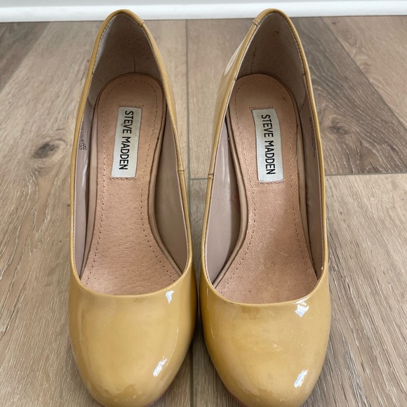 Steve Madden Heels - Picture 9 of 9